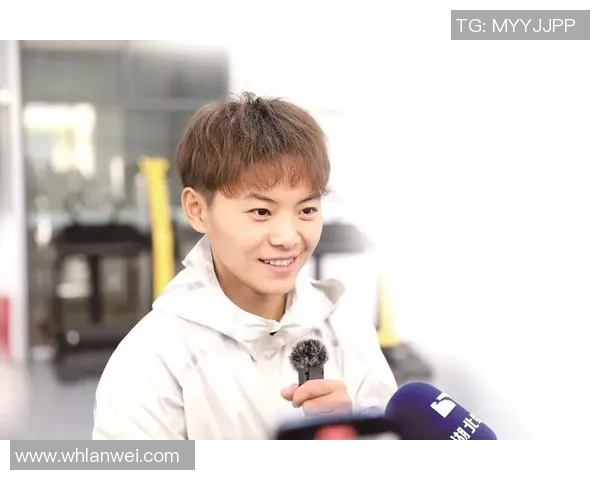 王霜:从草根到巅峰 中国女足的领军人物与奋斗历程 王霜:从草根到巅峰 中国女足的领军人物与奋斗历程